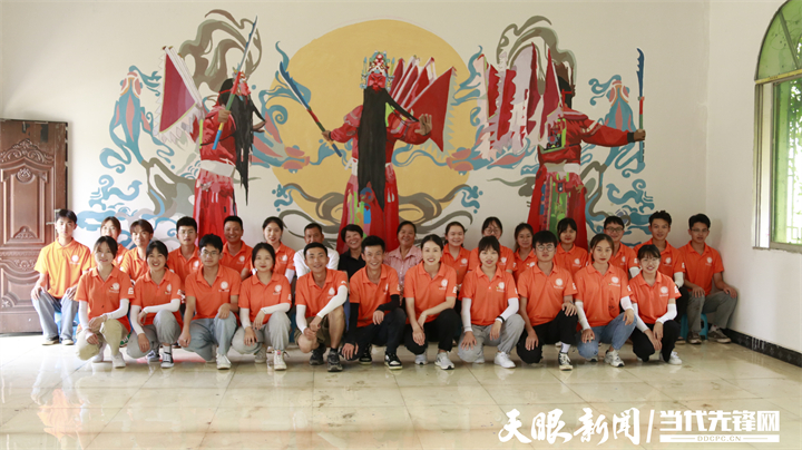 2021年7月10-26日师大求是学院三下乡活动绘制的墙画 (1).jpg